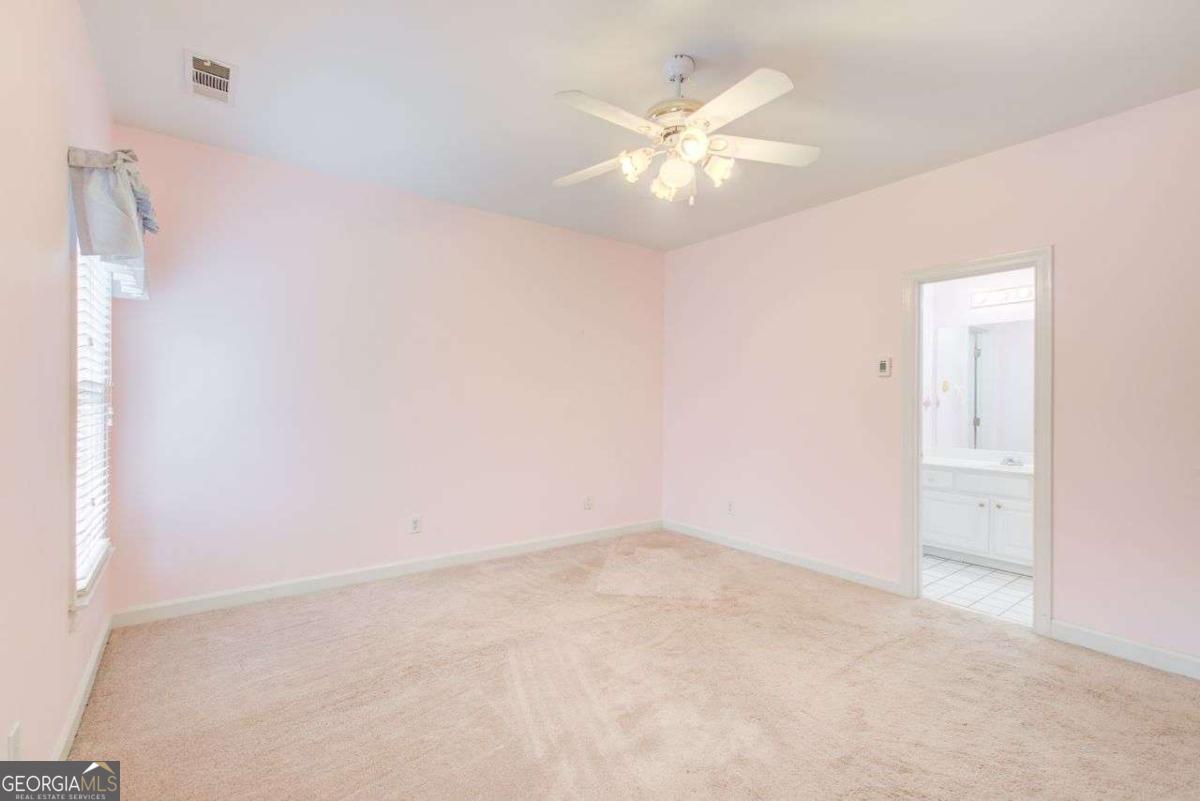 1350 Whitley Road