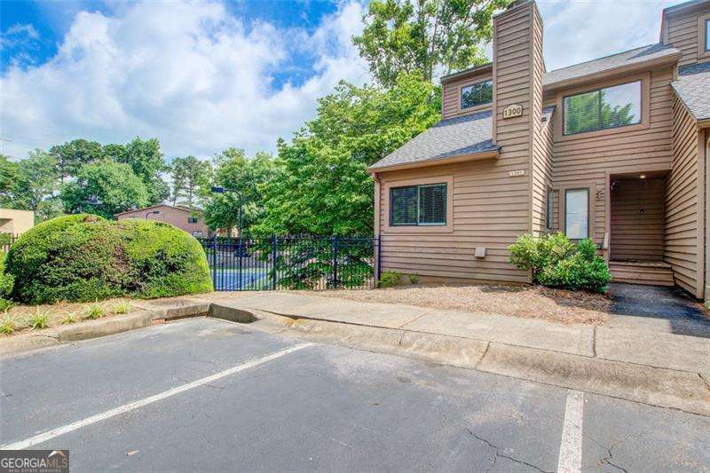 1301 Parkaire Crossing