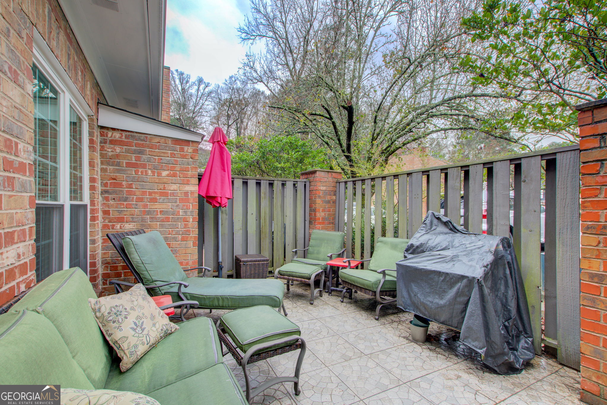 10 Market Square Place NW