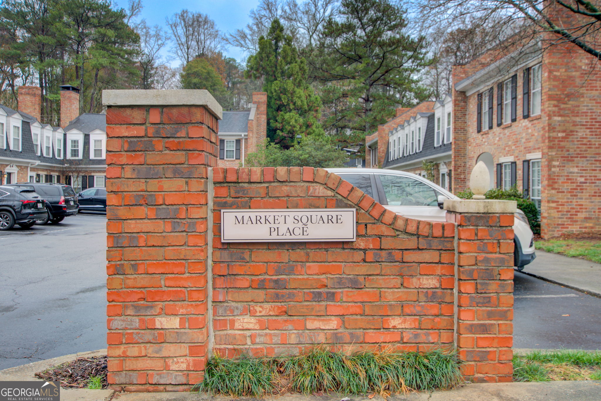 10 Market Square Place NW