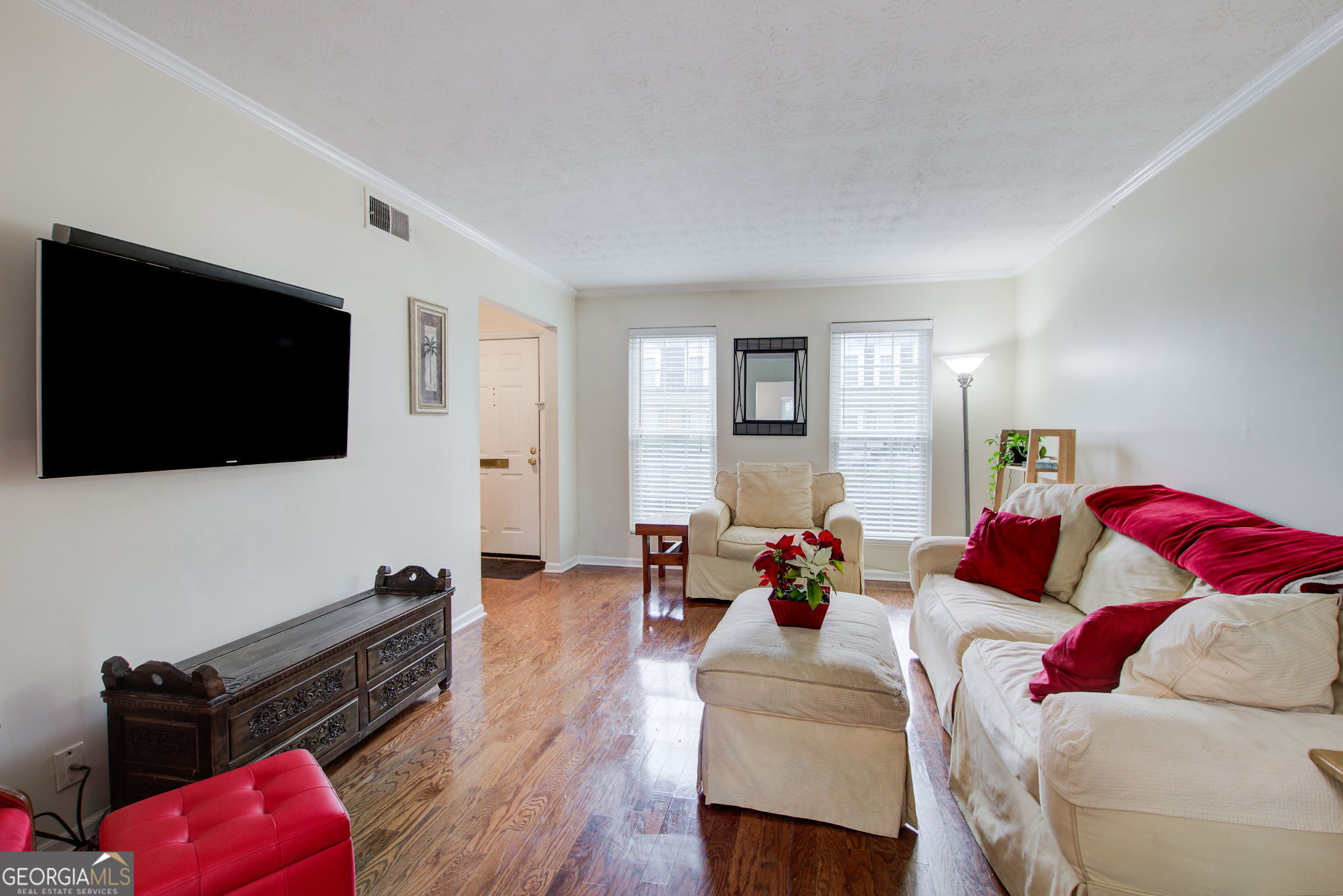 10 Market Square Place NW