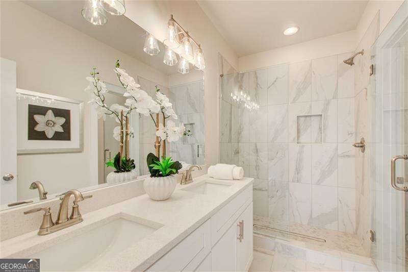 1240 Oakland Terrace SW # B