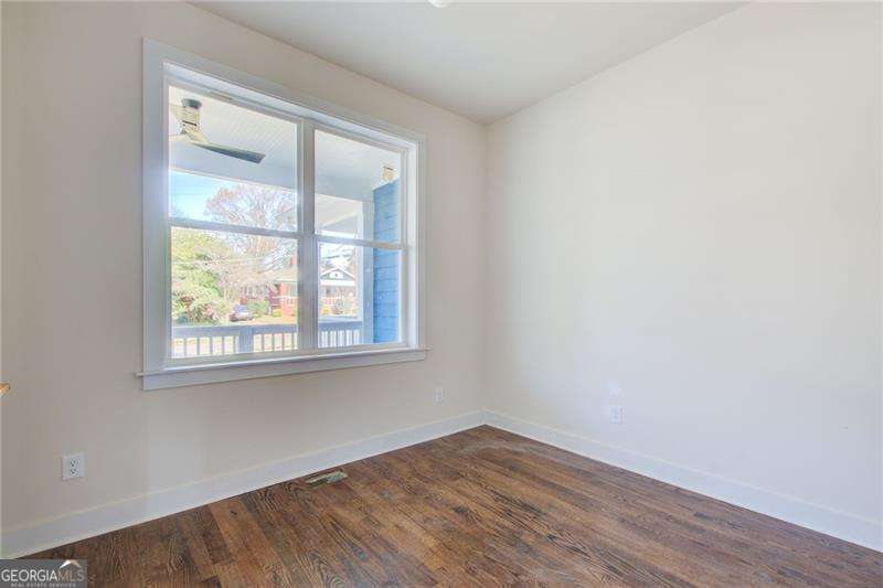 1236 Oakland Terrace SW # B