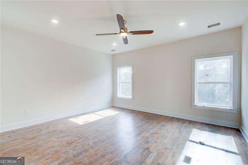 1236 Oakland Terrace SW # B