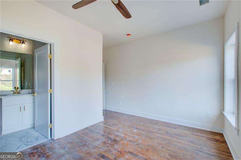 1236 Oakland Terrace SW # B