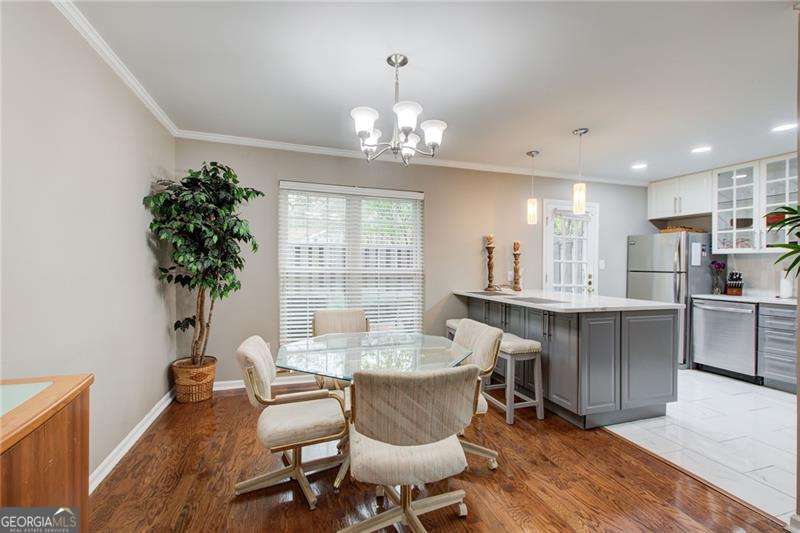 10 Market Square Place NW