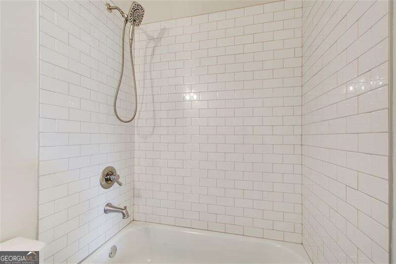 1240 Oakland Terrace SW # B