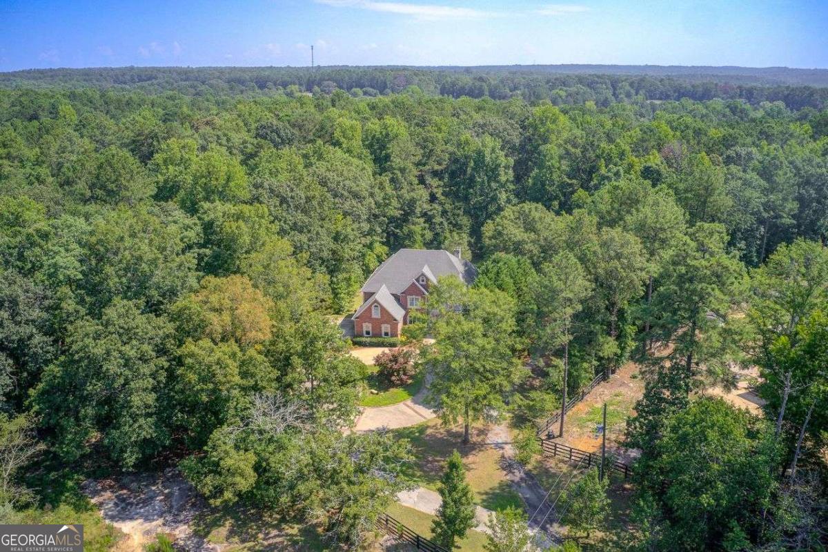 1350 Whitley Road