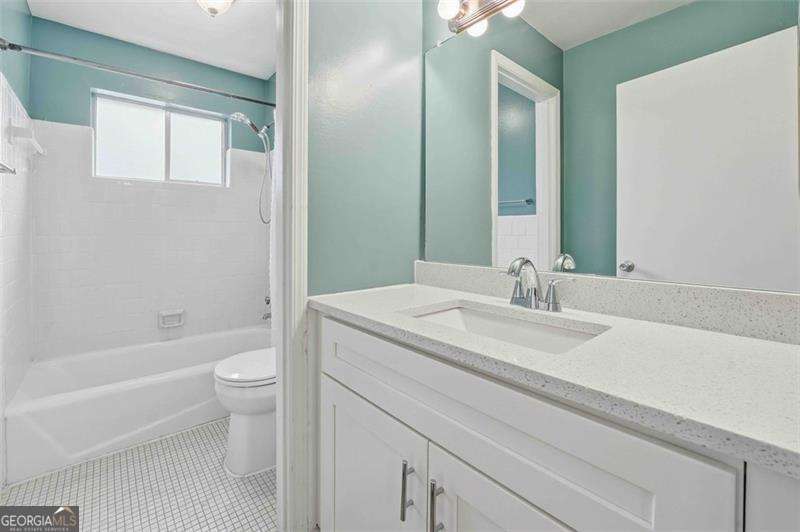 5506 Kingsport Drive