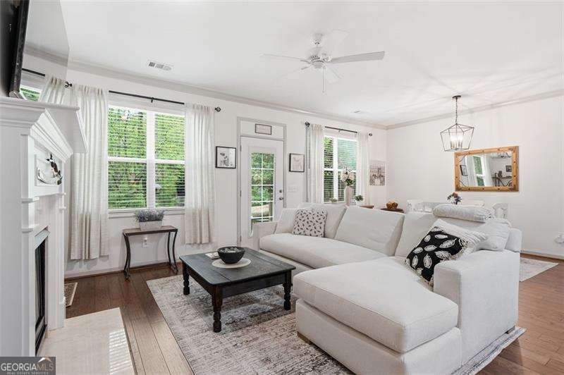 1114 Firethorne Pass