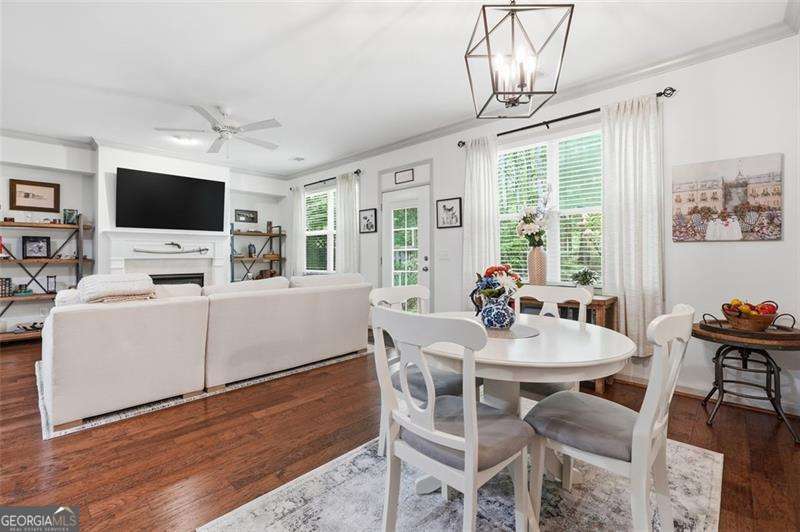 1114 Firethorne Pass