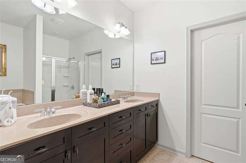 1114 Firethorne Pass