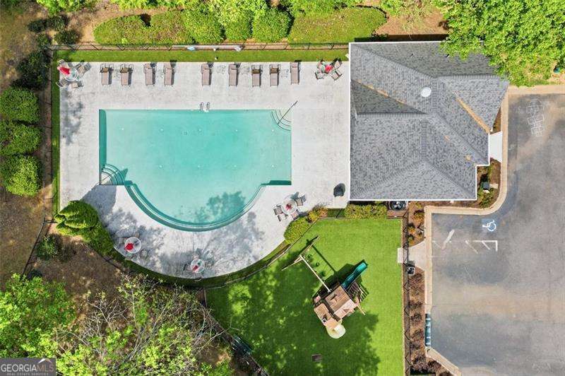 1114 Firethorne Pass