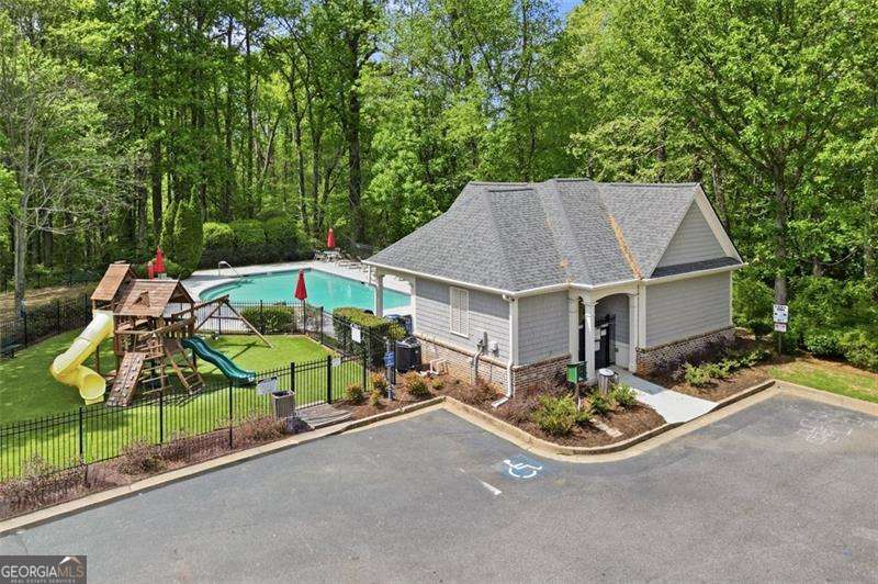 1114 Firethorne Pass