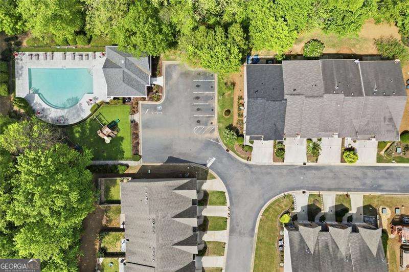 1114 Firethorne Pass