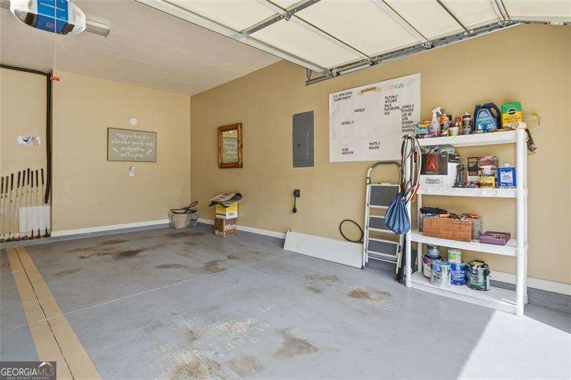 1114 Firethorne Pass