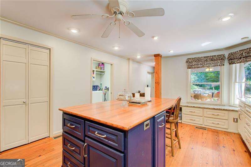 655 Mays Road