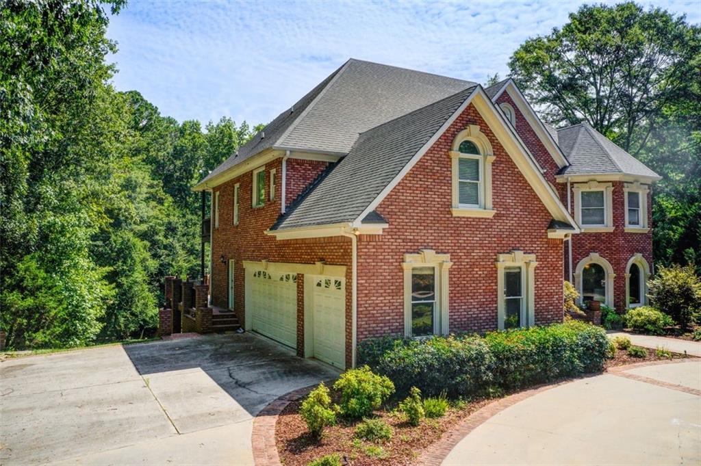 1350 Whitley Road