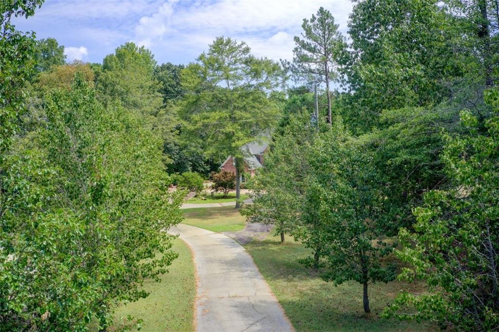 1350 Whitley Road
