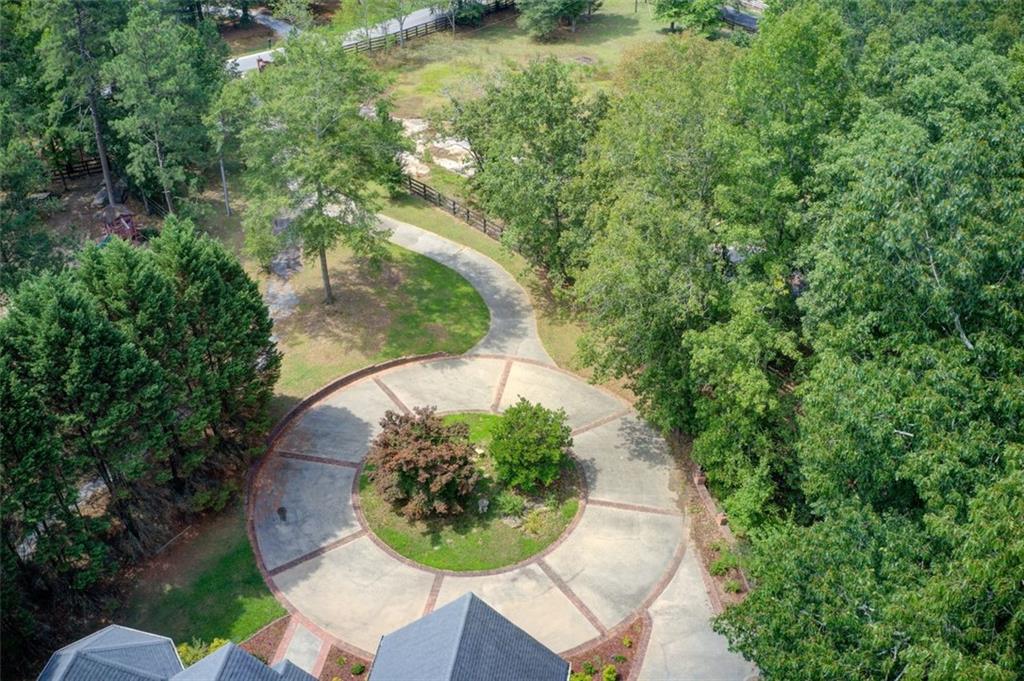 1350 Whitley Road