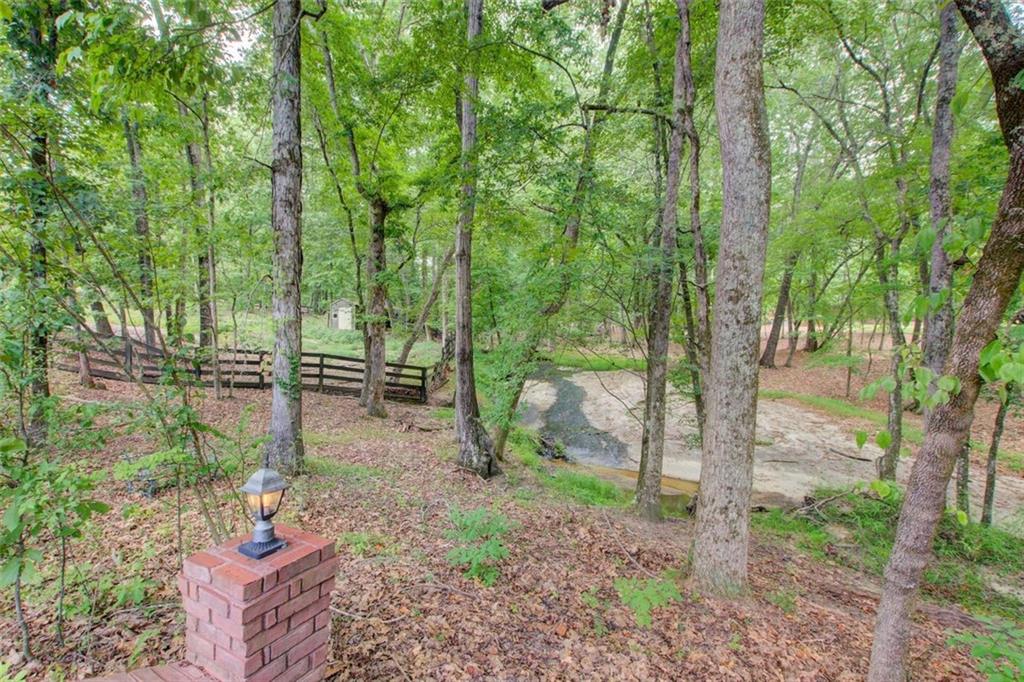 1350 Whitley Road