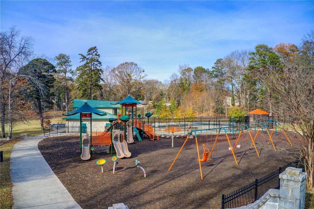 1236 Oakland Terrace SW Unit A