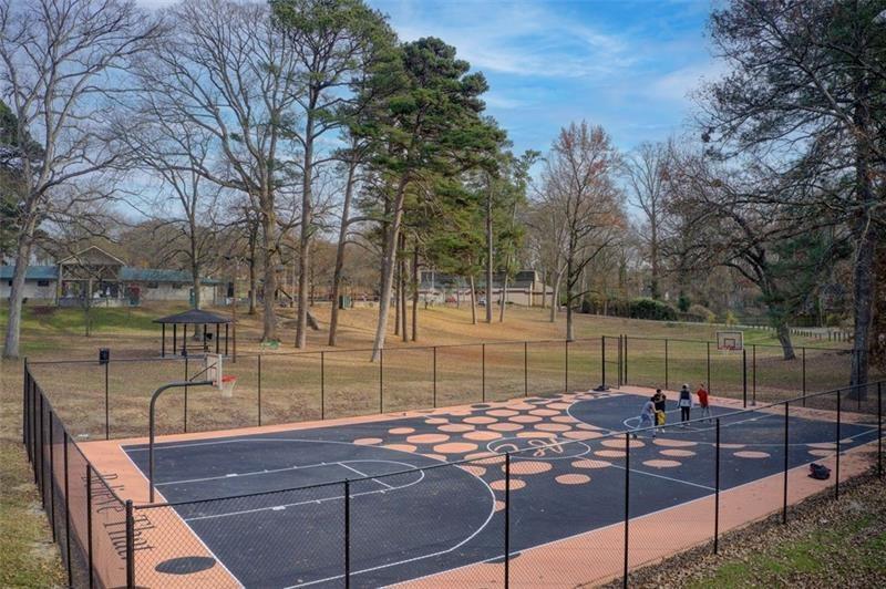 1240 Oakland Terrace SW Unit B