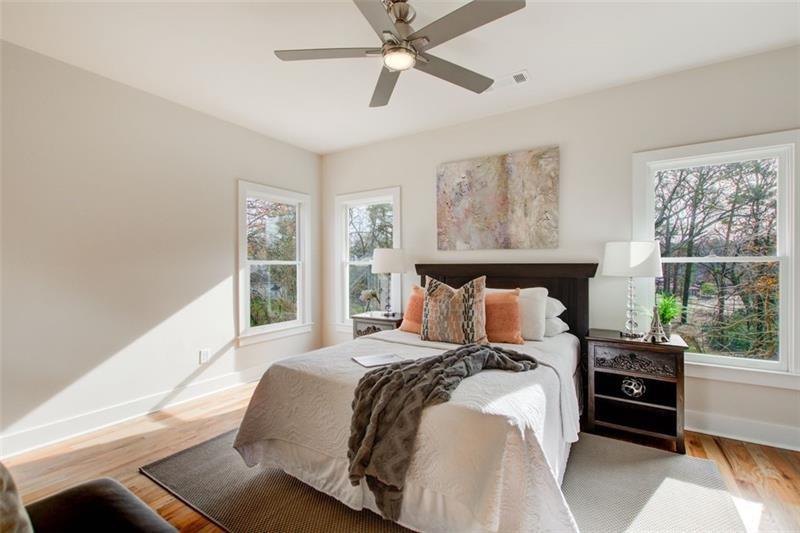 1240 Oakland Terrace SW Unit B