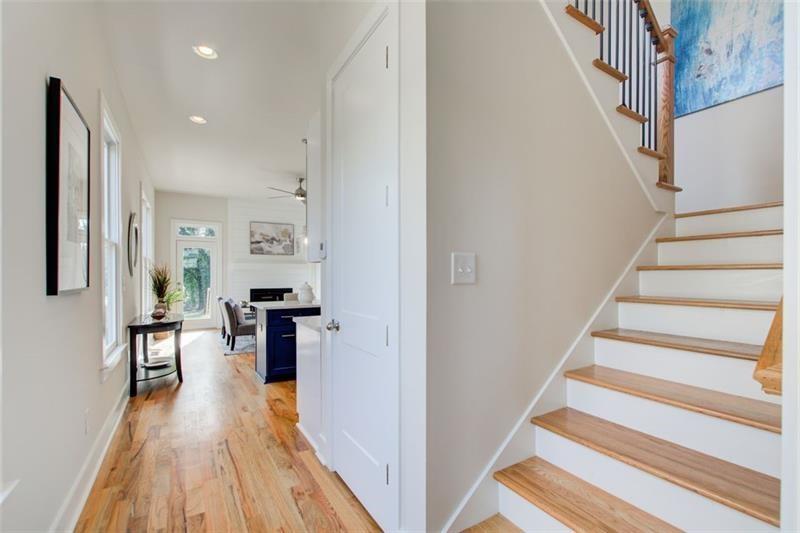 1240 Oakland Terrace SW Unit B