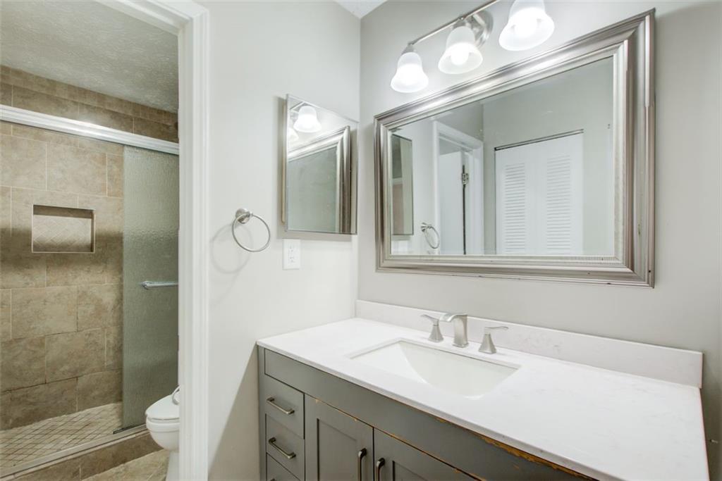 1301 Parkaire Crossing