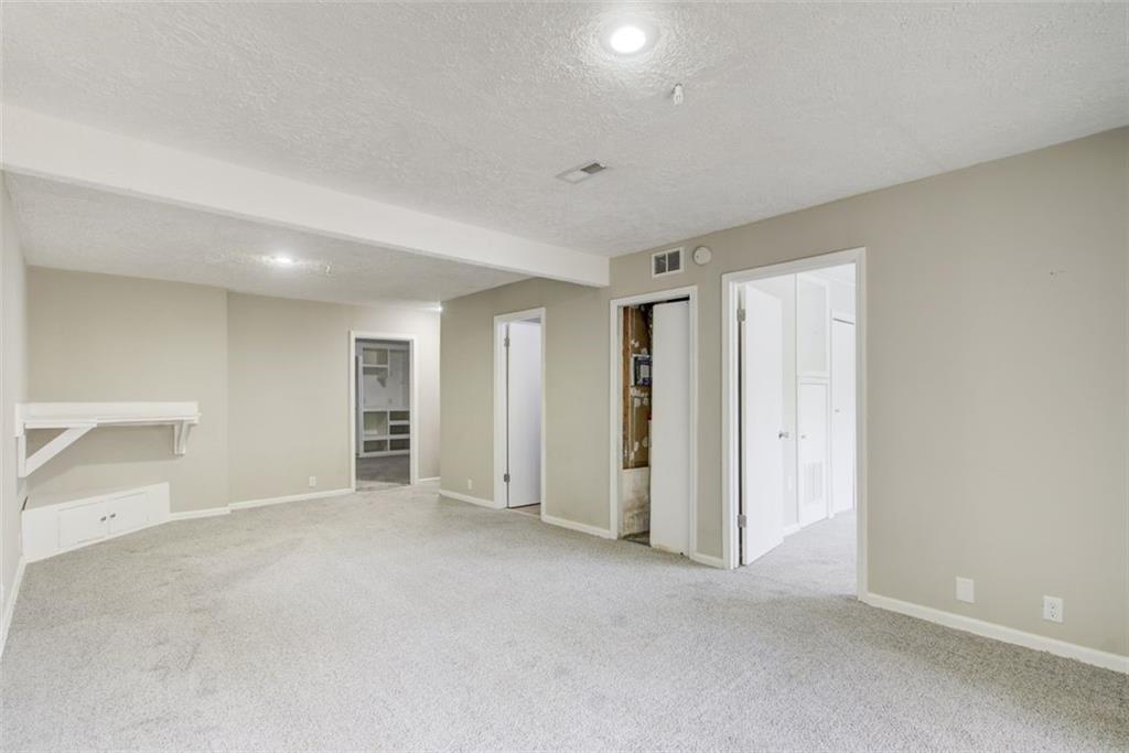 1301 Parkaire Crossing