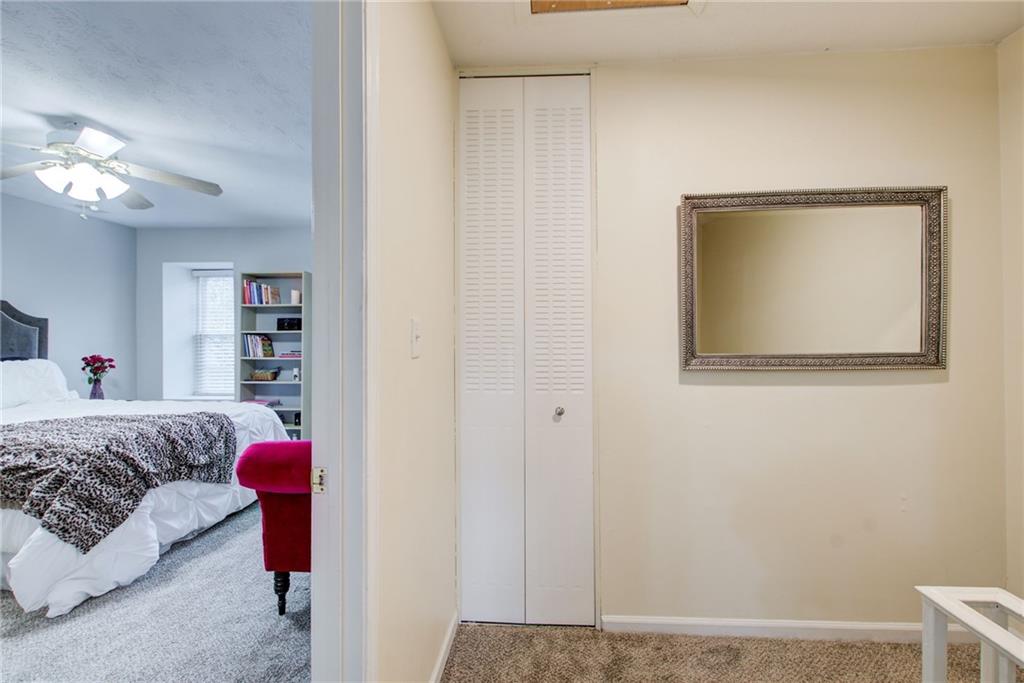 10 Market Square Place NW