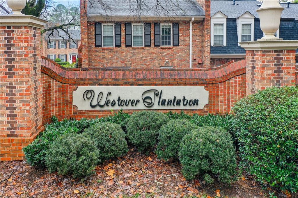 10 Market Square Place NW