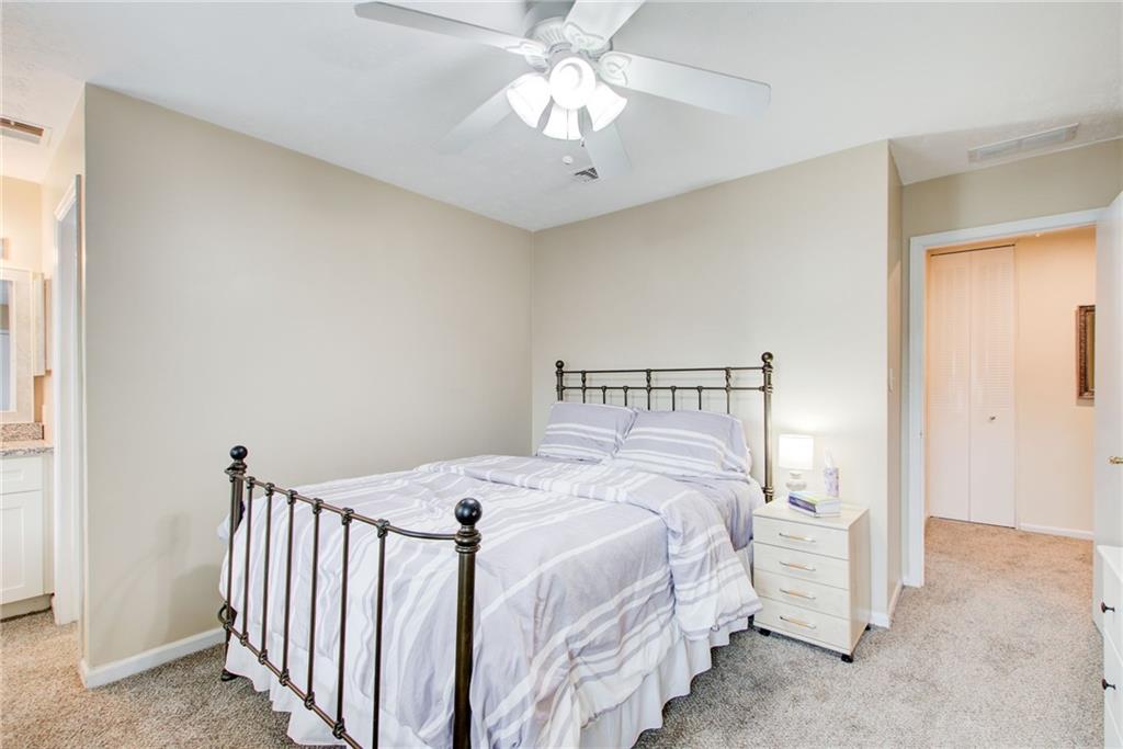 10 Market Square Place NW