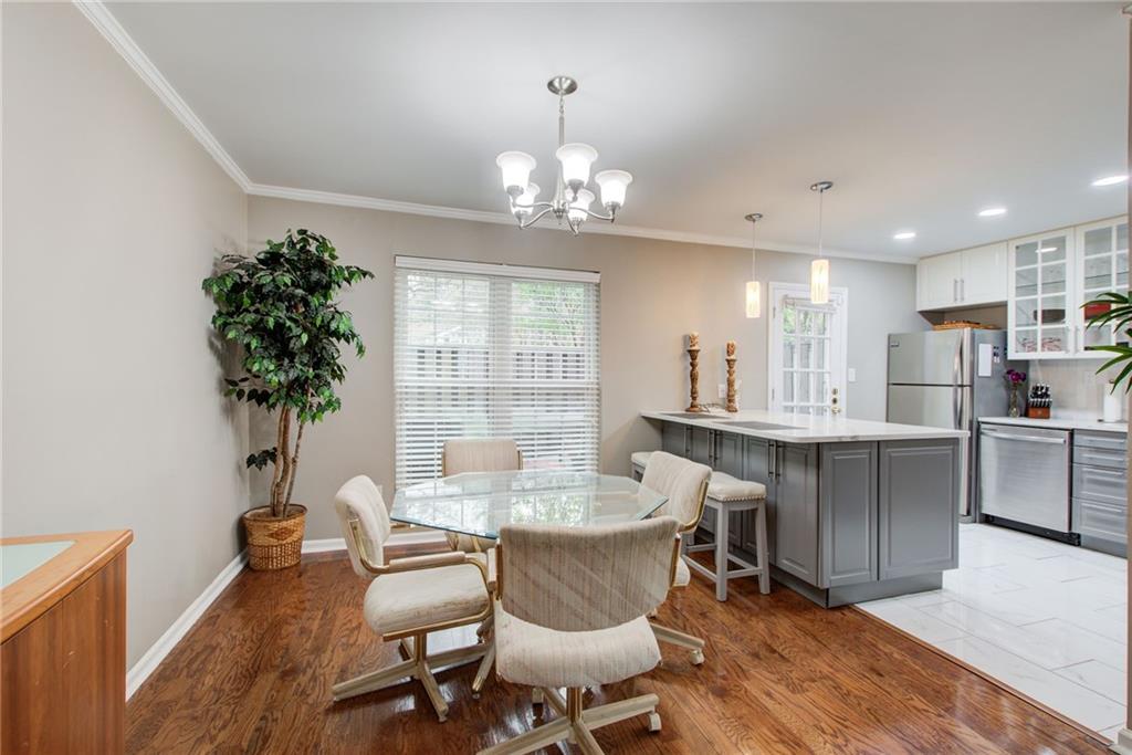 10 Market Square Place NW