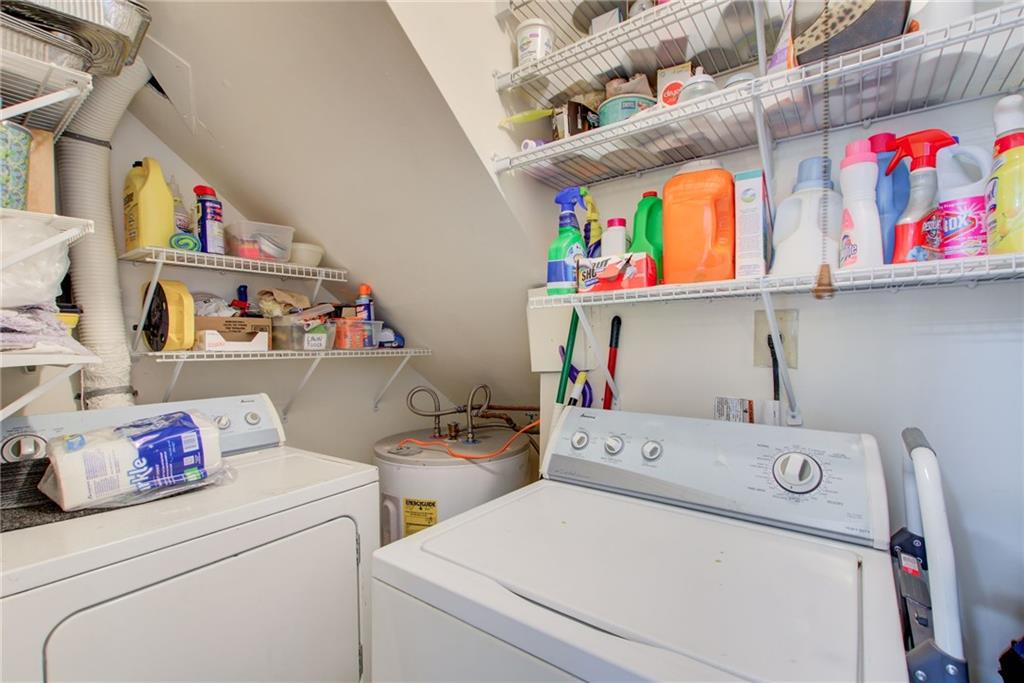 10 Market Square Place NW