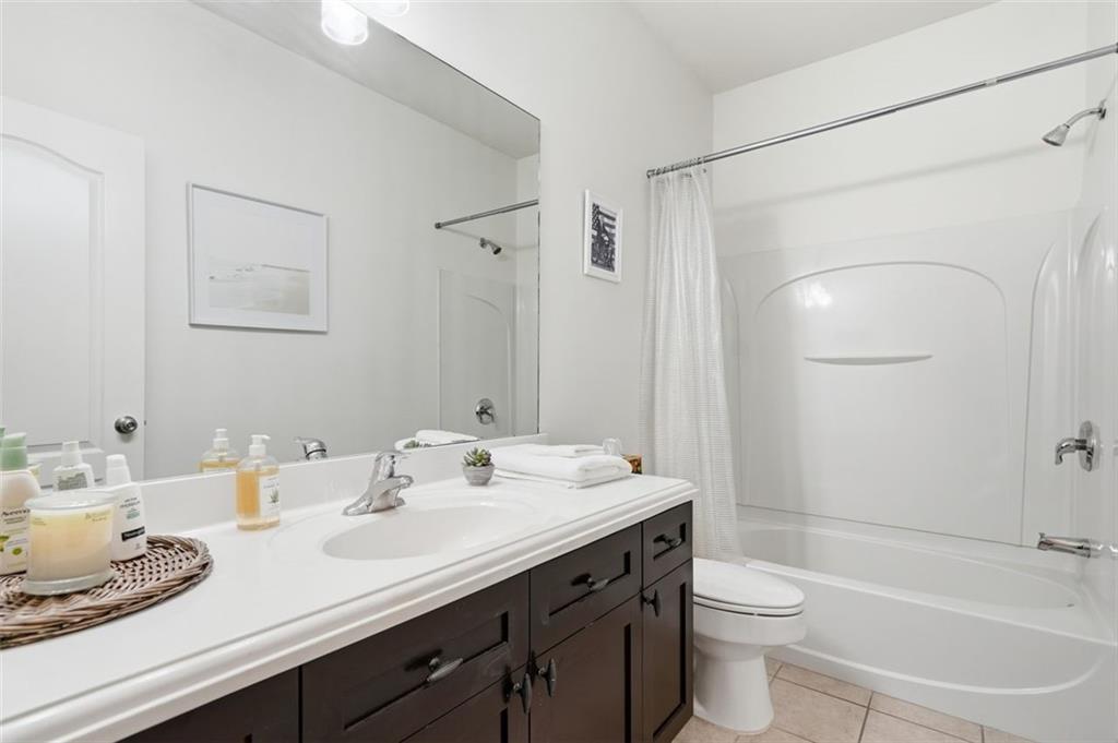 1114 Firethorne Pass