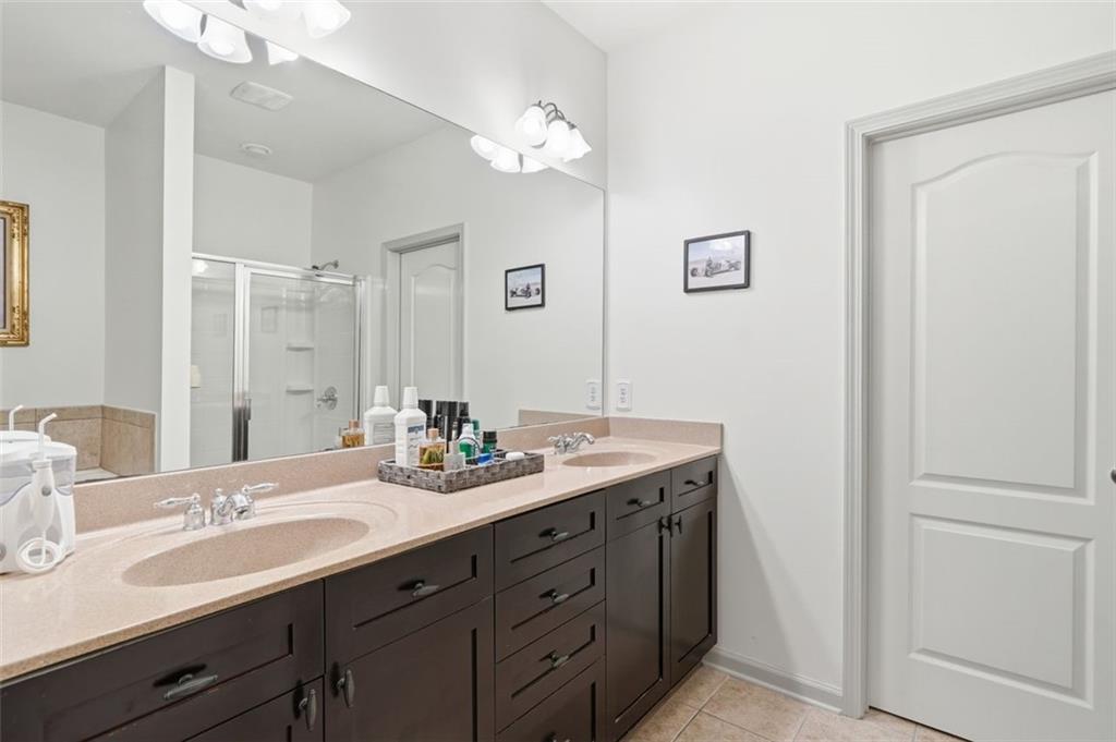 1114 Firethorne Pass