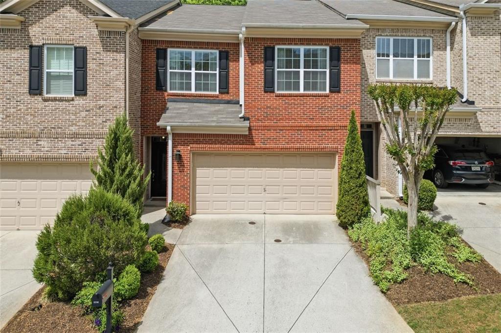 1114 Firethorne Pass