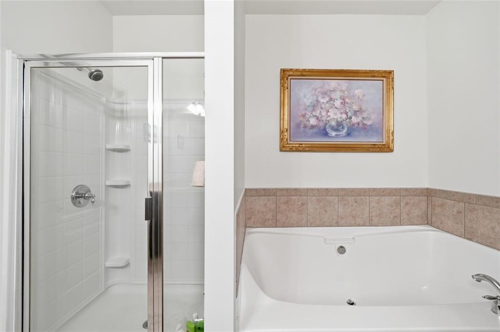 1114 Firethorne Pass