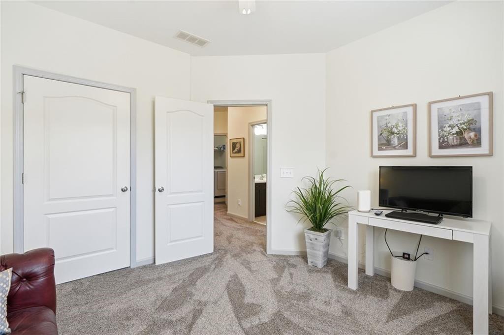 1114 Firethorne Pass