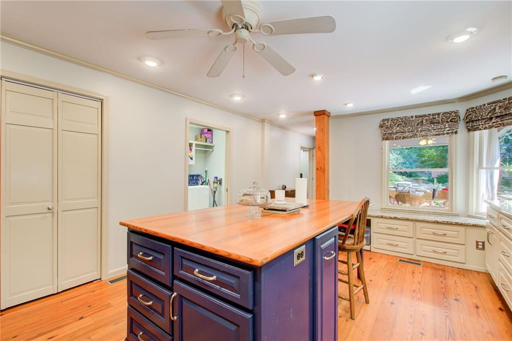 655 Mays Road