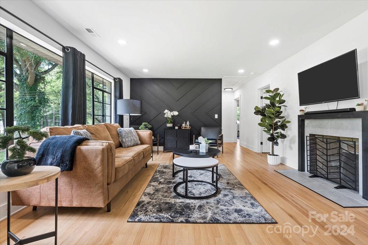 3310 Driftwood Drive
