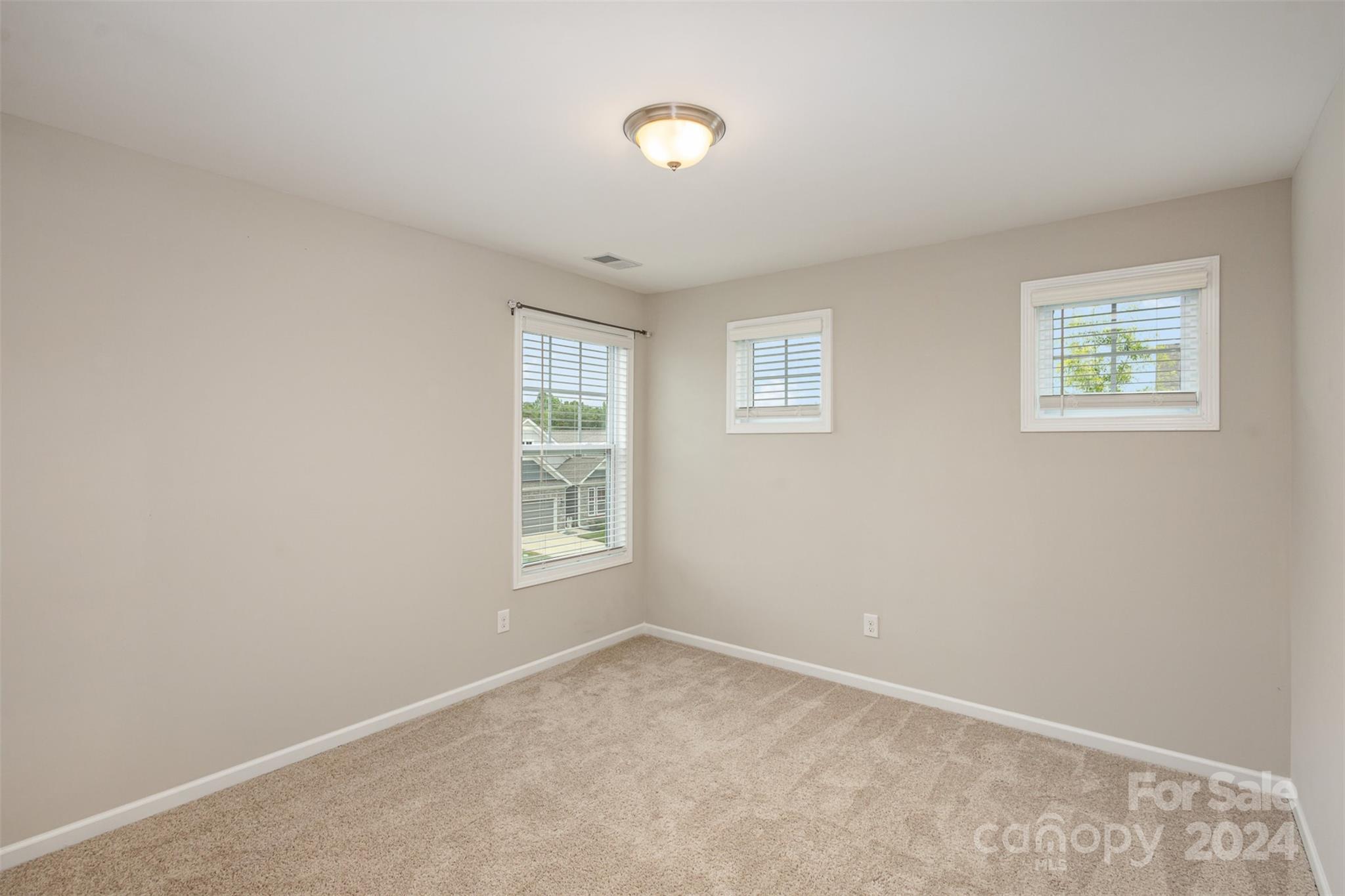 1504 Cambria Court