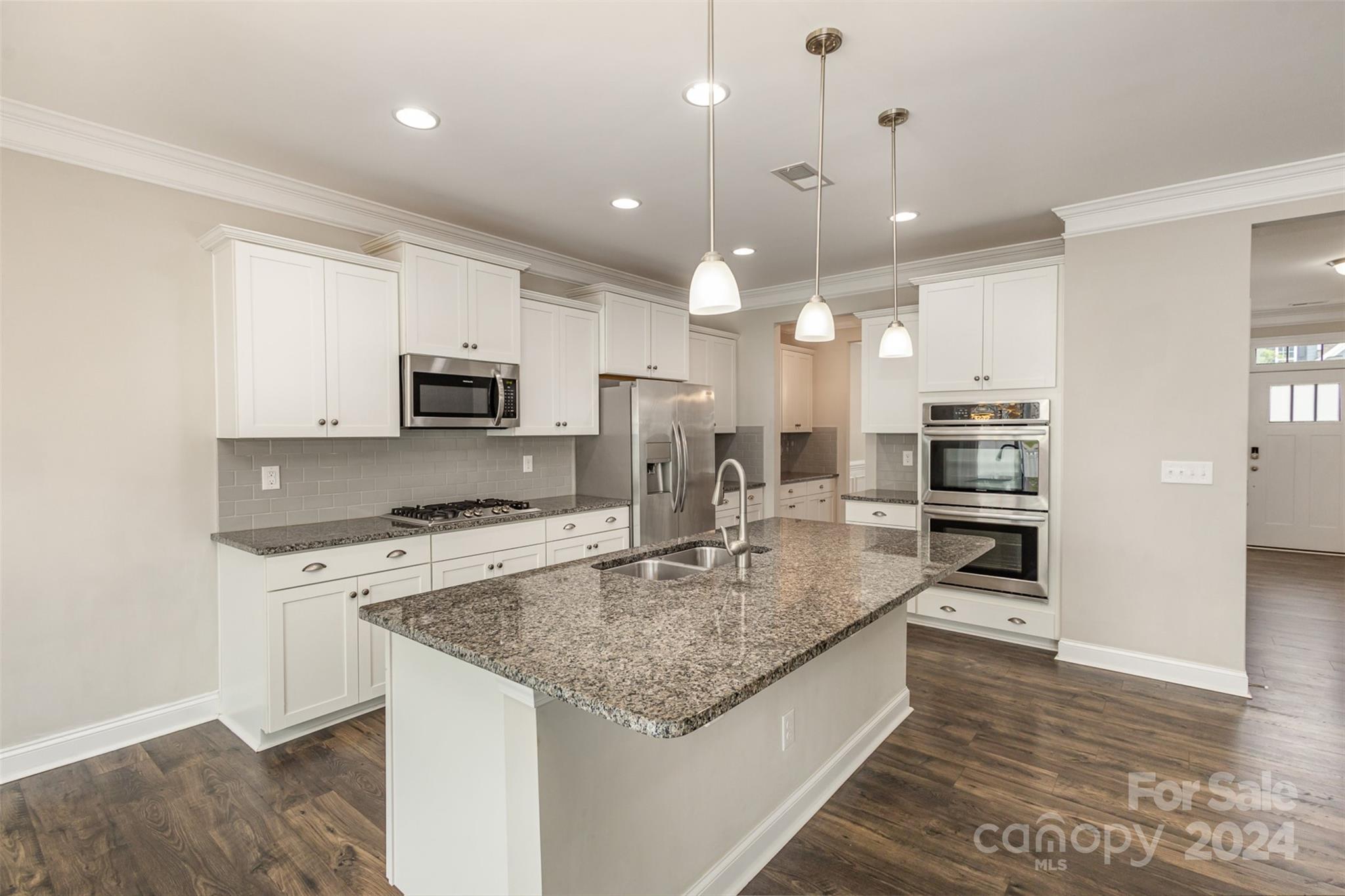 1504 Cambria Court