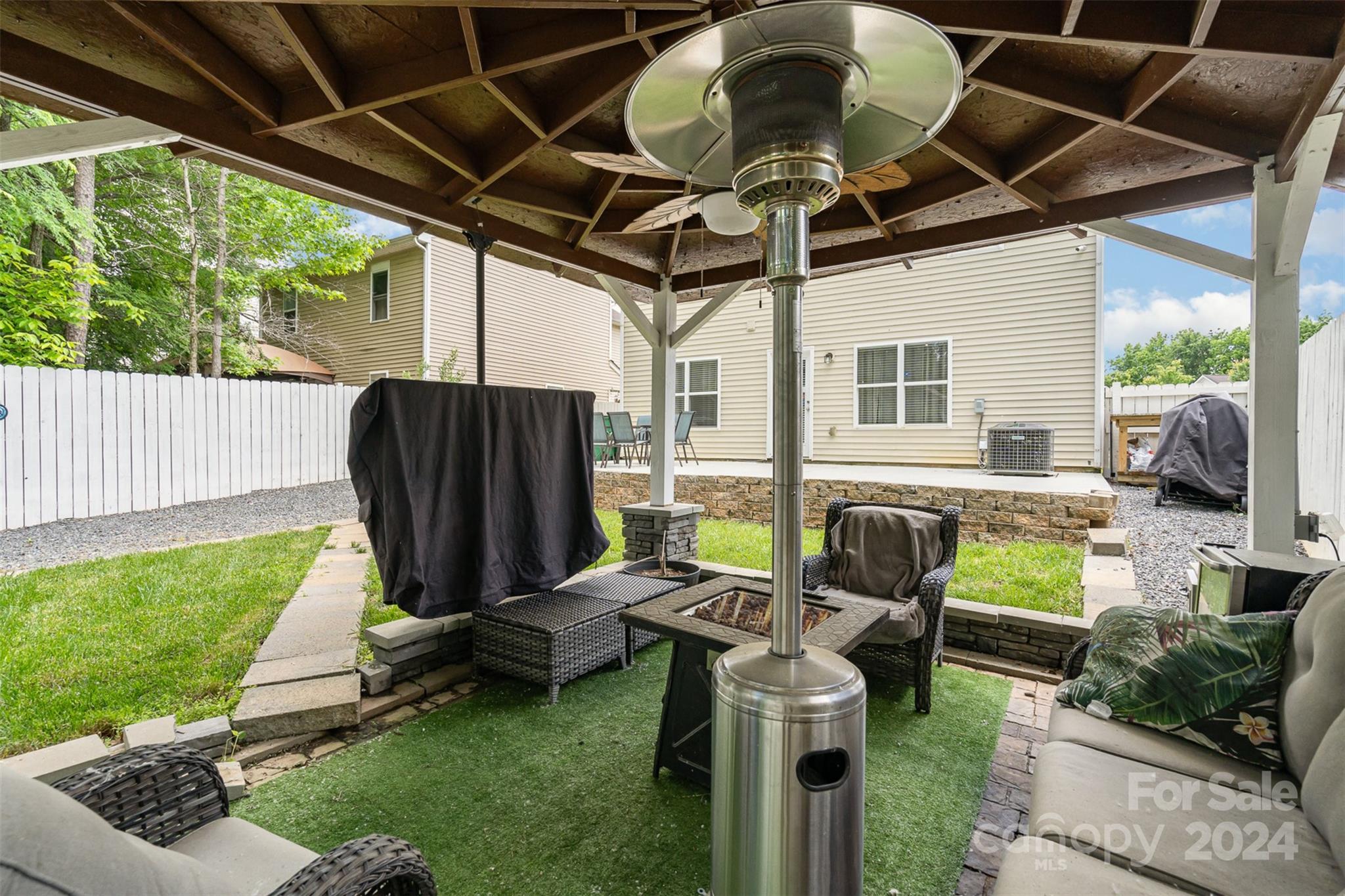 5620 Chiefly Court