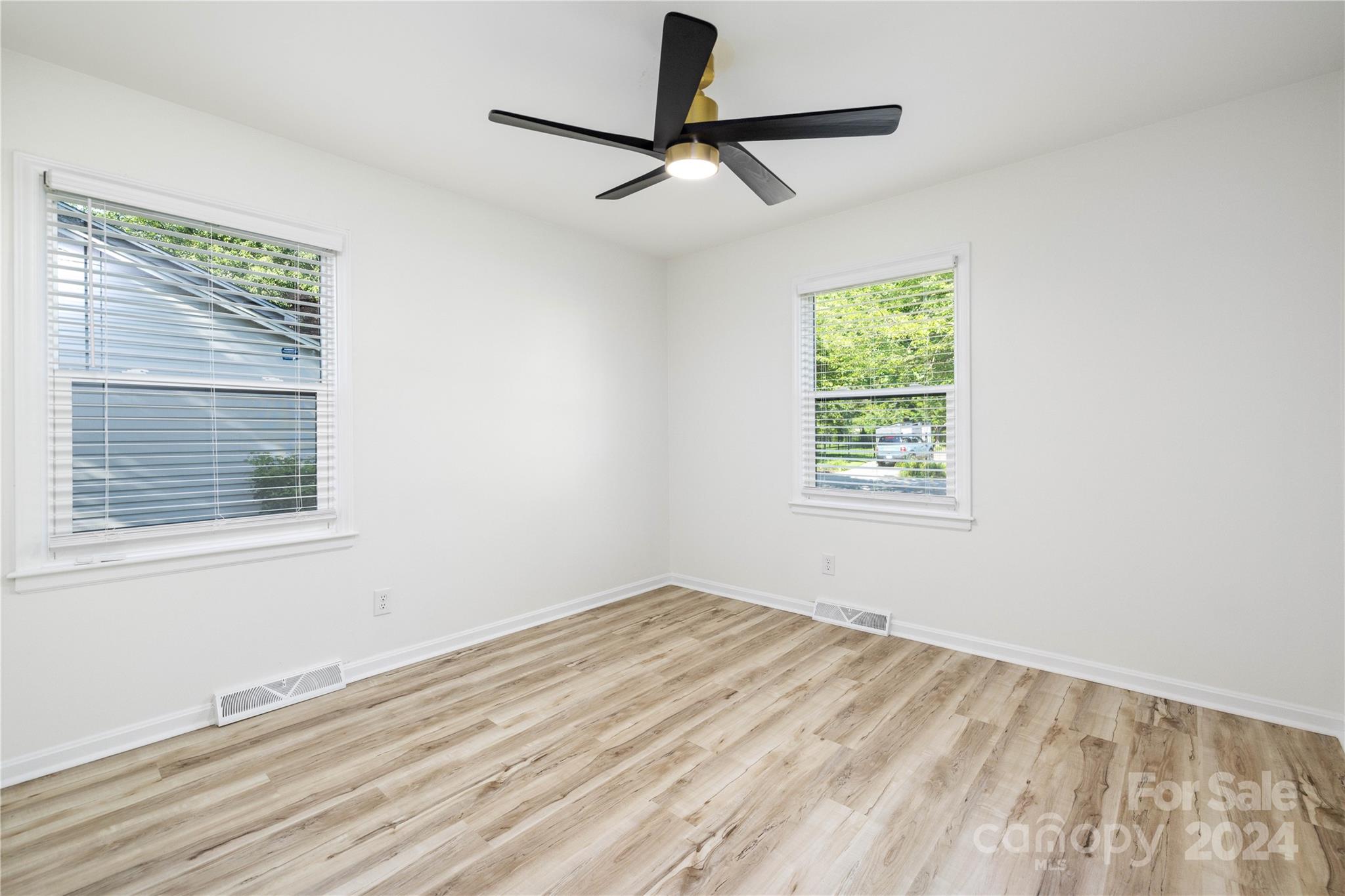4101 Tamerlane Drive