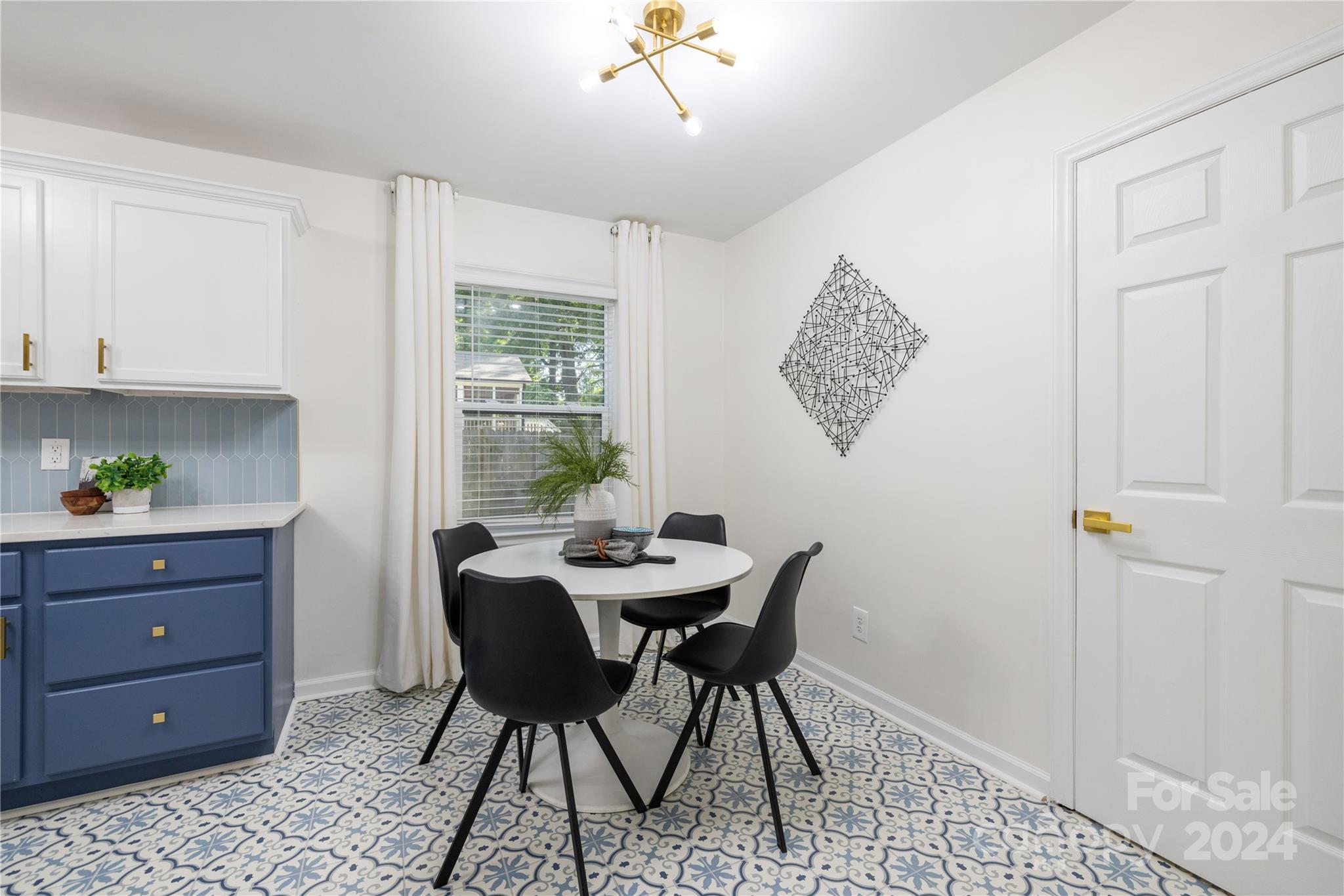 4101 Tamerlane Drive