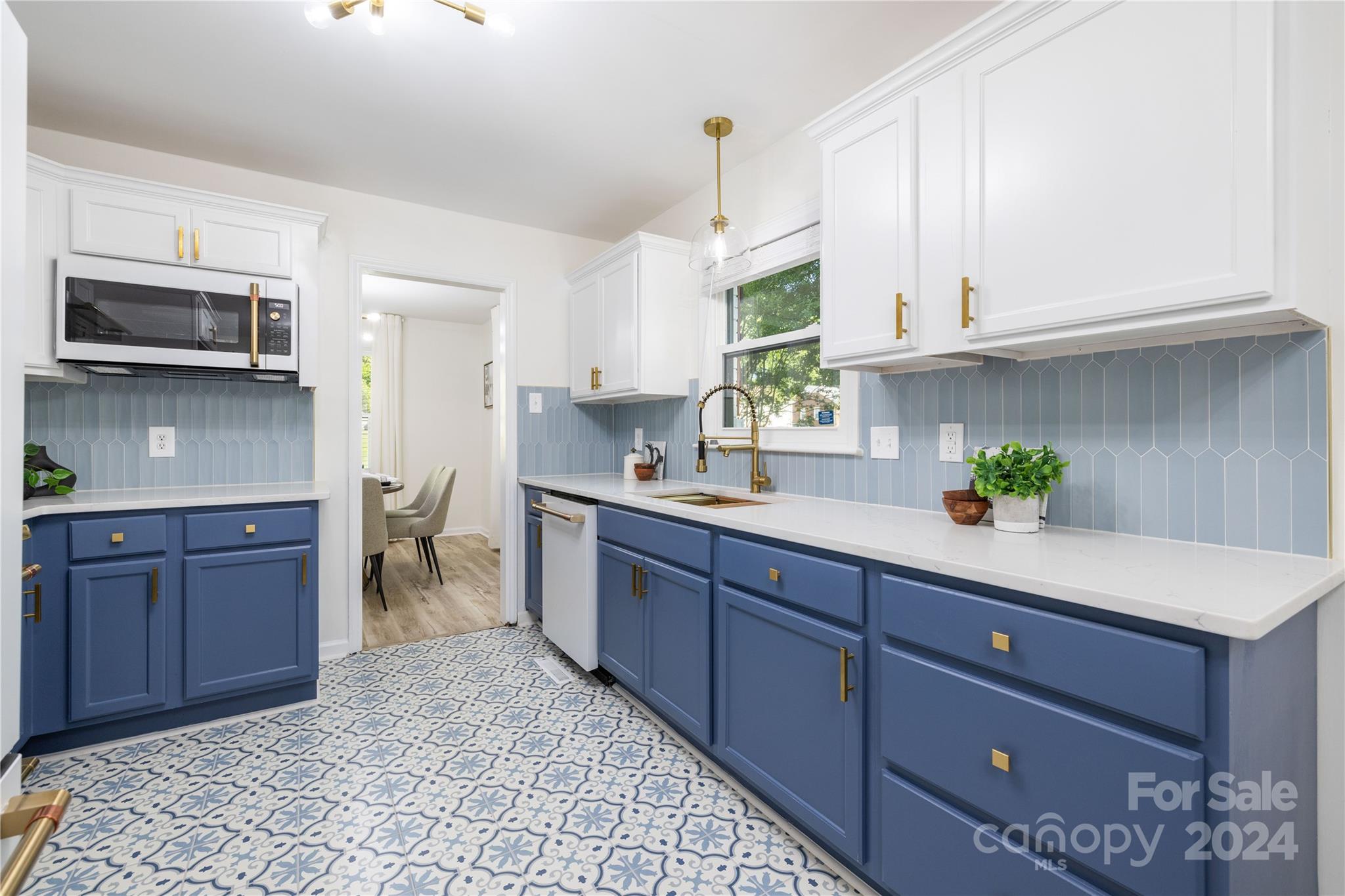 4101 Tamerlane Drive