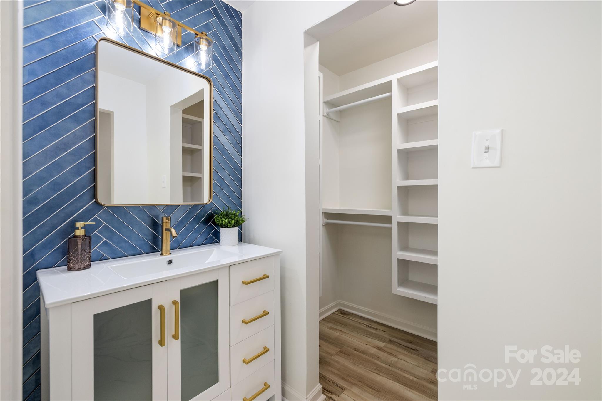 4101 Tamerlane Drive